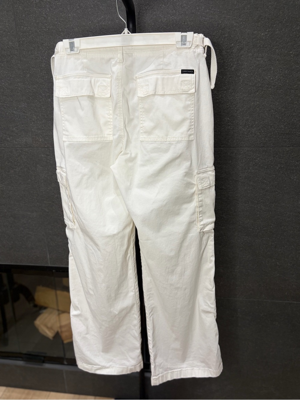 Sanctuary White Reissue Cargo Pants Size Large - Picture 4 of 14
